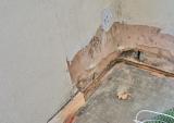 2.4 Σπασίματα σε εσωτερικές γωνίες της τοιχοποιίας από σοβά - Κεντρική Εικόνα